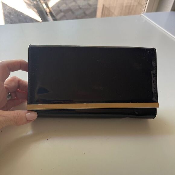 Estee Lauder Women's Patent Leather Elegant Clutch Bag Black - Picture 1 of 7